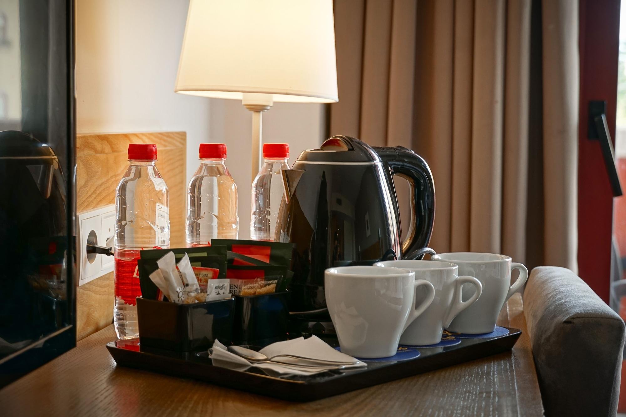 Hotel Ohtels Campo De Gibraltar à La Línea de la Concepción Extérieur photo