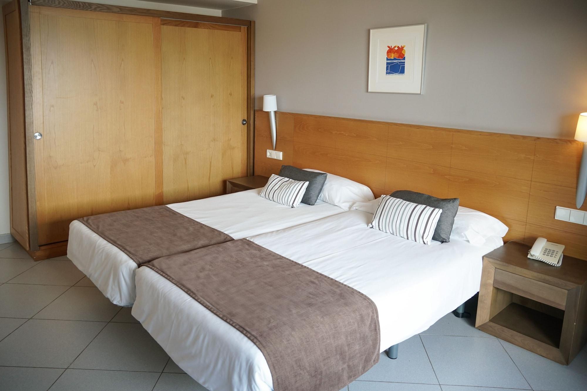 Hotel Ohtels Campo De Gibraltar à La Línea de la Concepción Extérieur photo