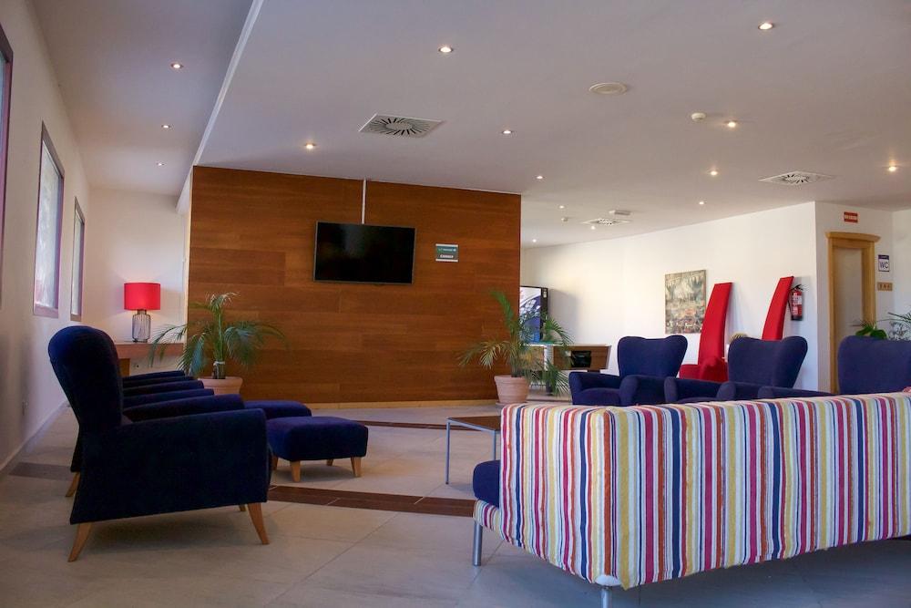Hotel Ohtels Campo De Gibraltar à La Línea de la Concepción Extérieur photo