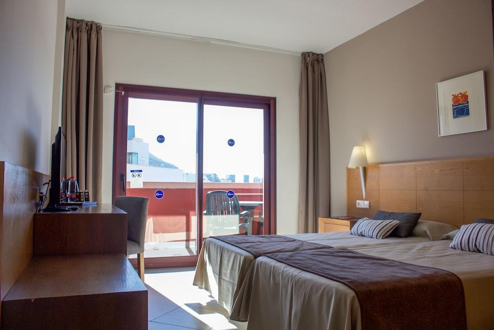 Hotel Ohtels Campo De Gibraltar à La Línea de la Concepción Extérieur photo