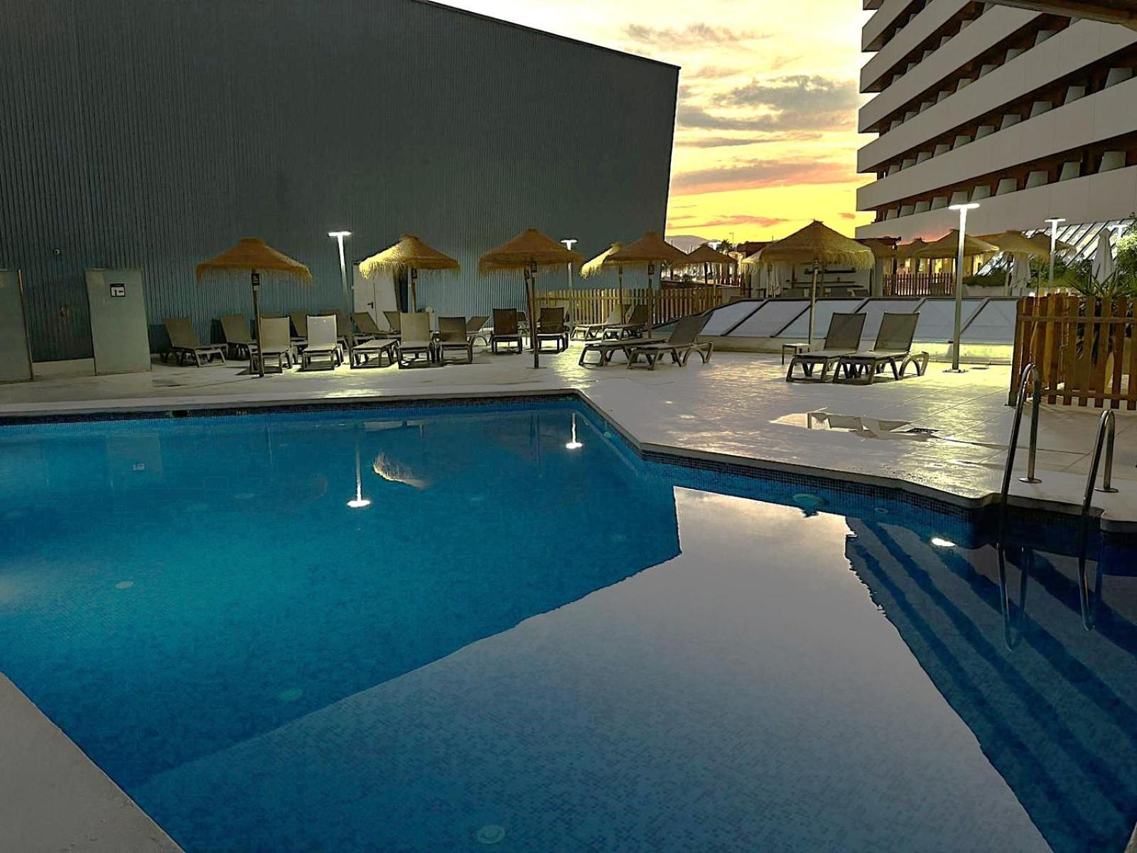 Hotel Ohtels Campo De Gibraltar à La Línea de la Concepción Extérieur photo