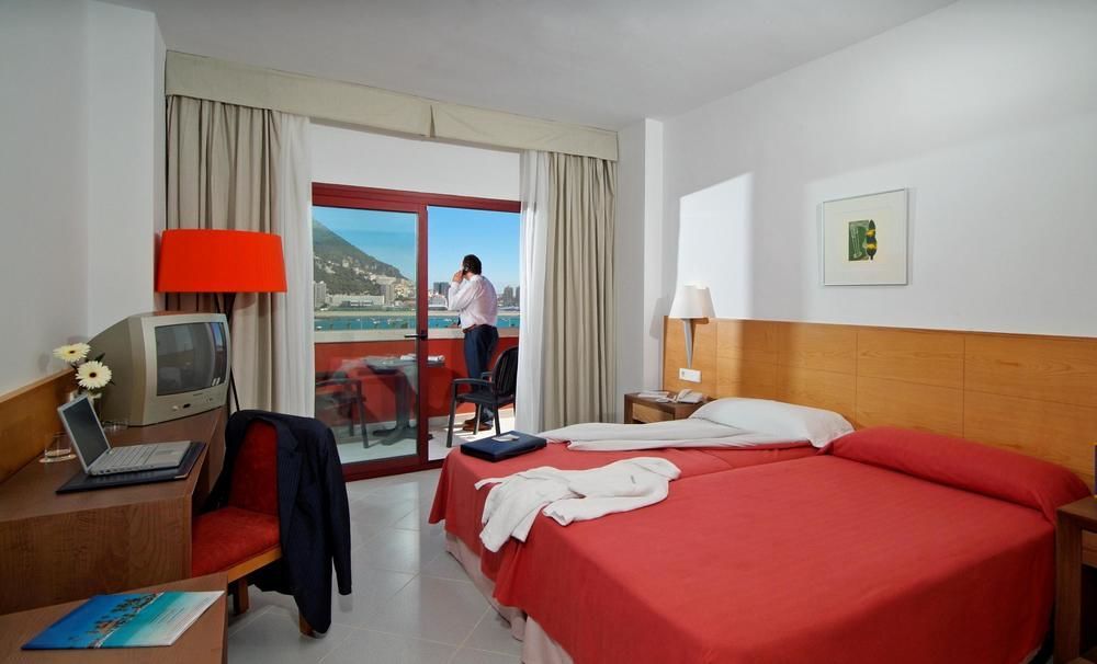 Hotel Ohtels Campo De Gibraltar à La Línea de la Concepción Extérieur photo