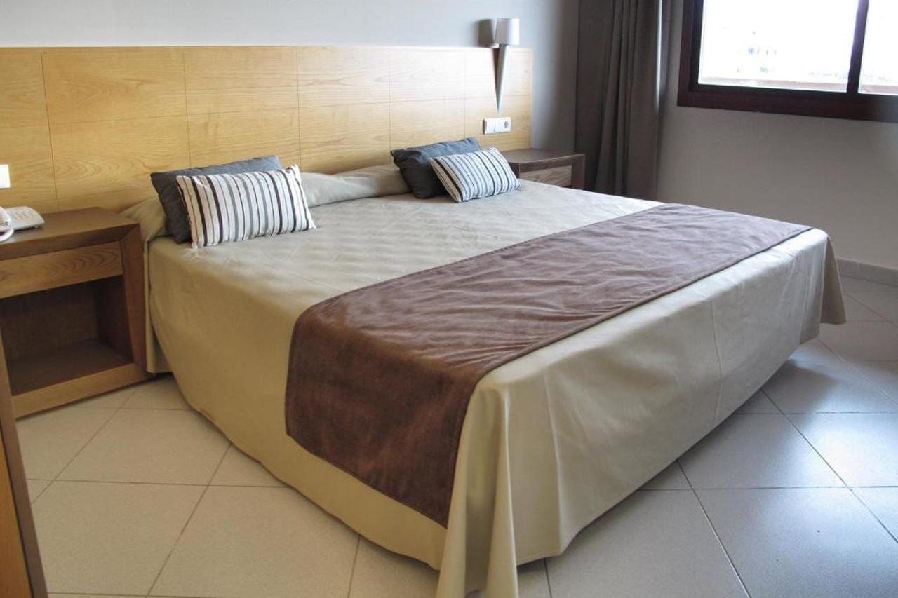 Hotel Ohtels Campo De Gibraltar à La Línea de la Concepción Extérieur photo